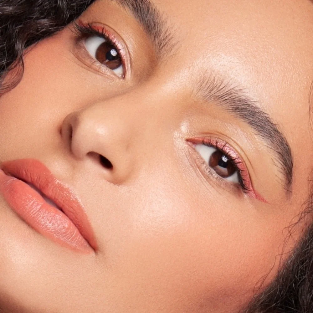 NIB Pley Let It Linger 12 Hour Eyeliner in Main Stage - Rose Gold Shimmer